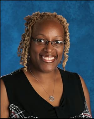 Yvette T.